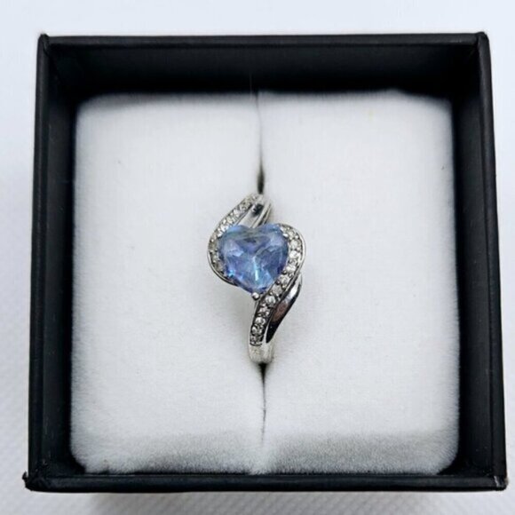 d'manis Sterling Silver 925 Heart Shape Simulants Blue Diamond - Picture 3 of 14